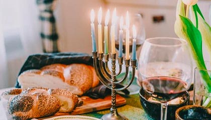 神马电影快读不快信：先问剪辑是不是暗示因果，再把镜头选择写明（读完更稳）